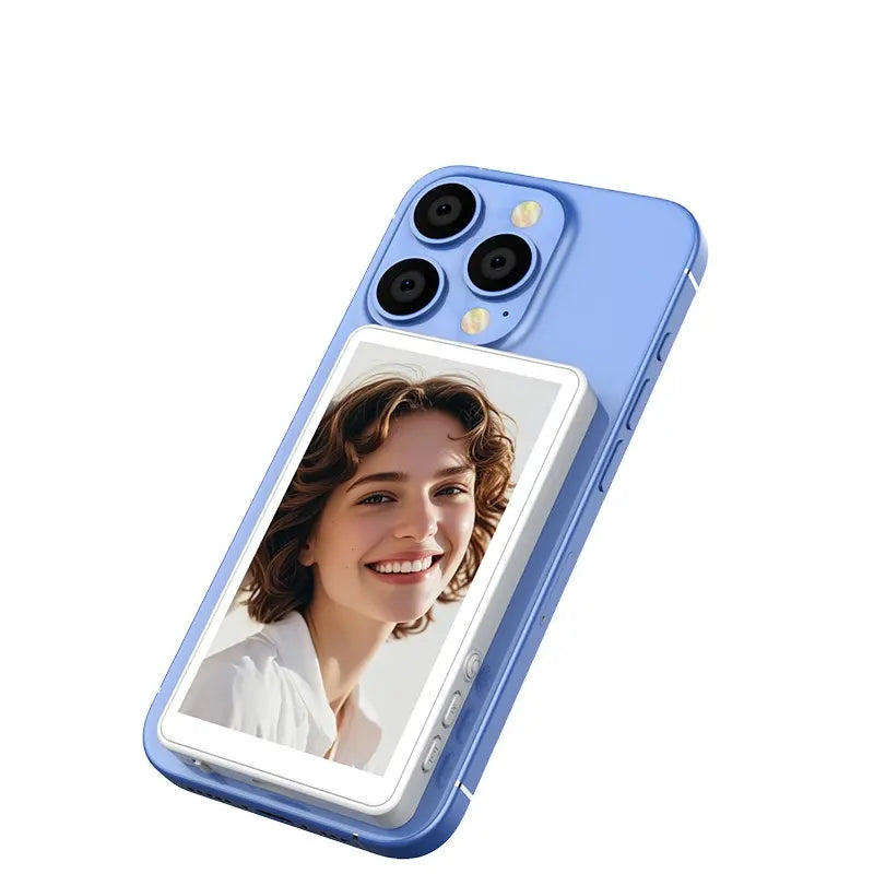 Magnetic Selfie Screen