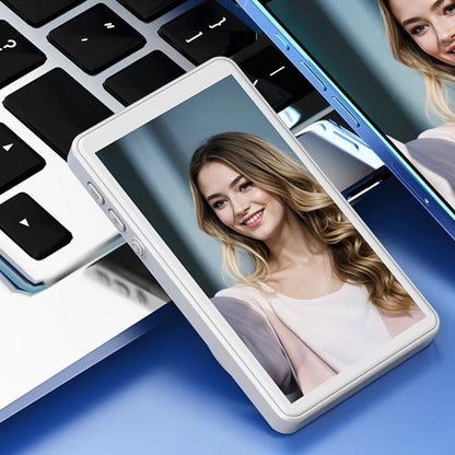 Magnetic Selfie Screen